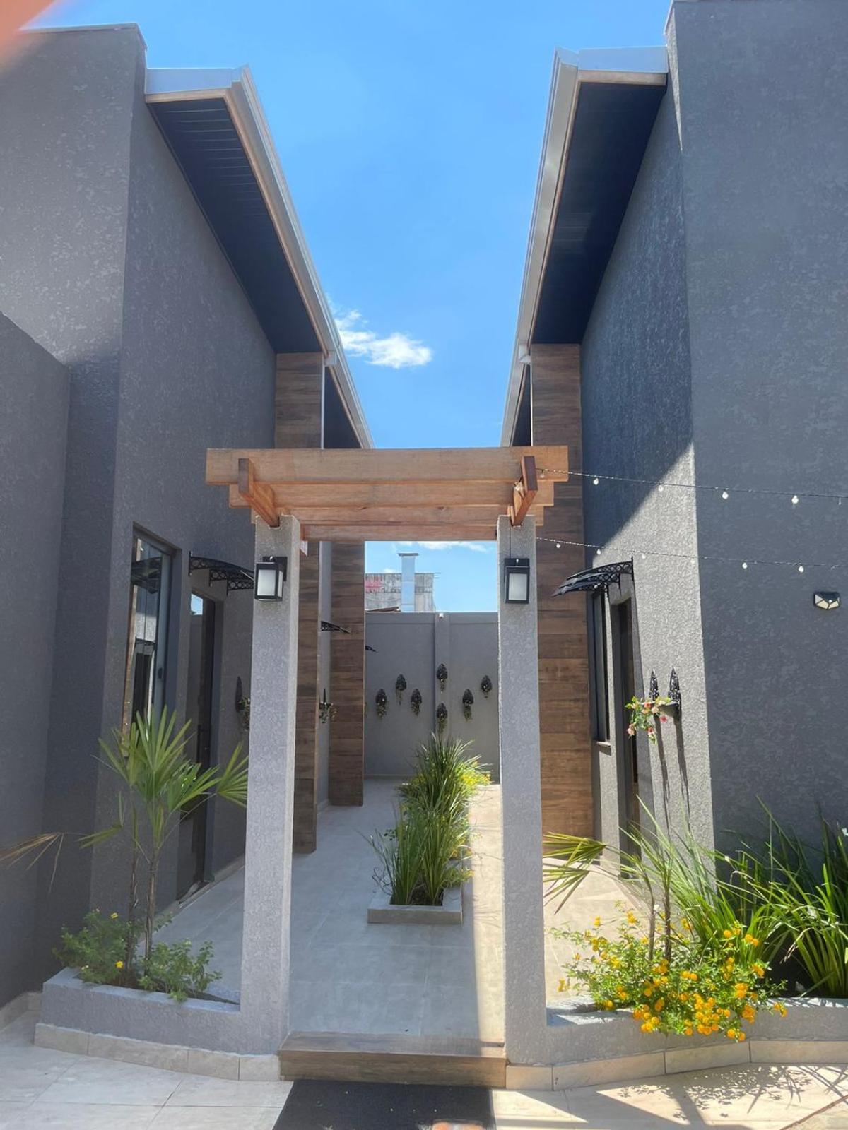 Novo Romantico E Charmoso Bem Localizado No Corredor Turistico De Holiday home *